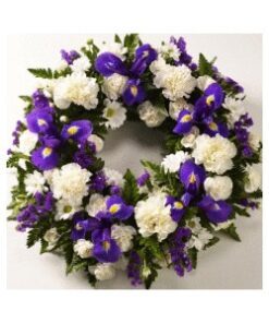 Classic Selections Wreath